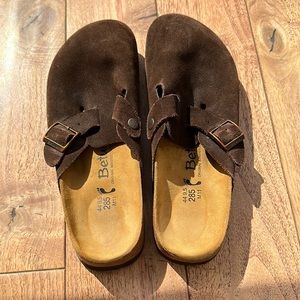 Birkenstock Betula Brown Suede clogs
